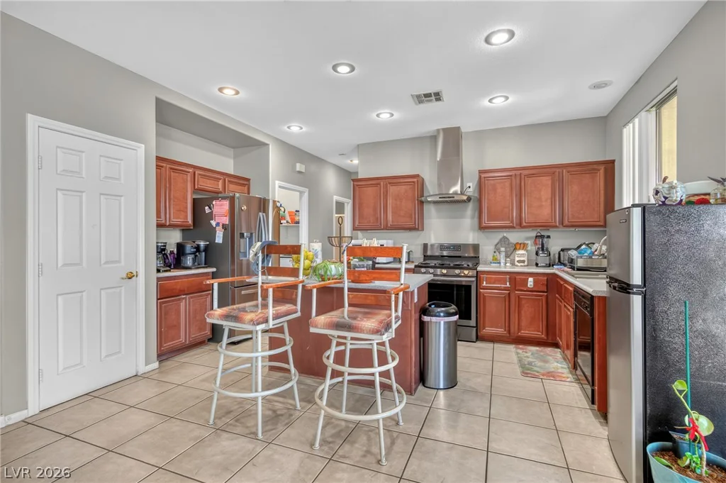 1035 Devon Lake, Las Vegas, NV 89110