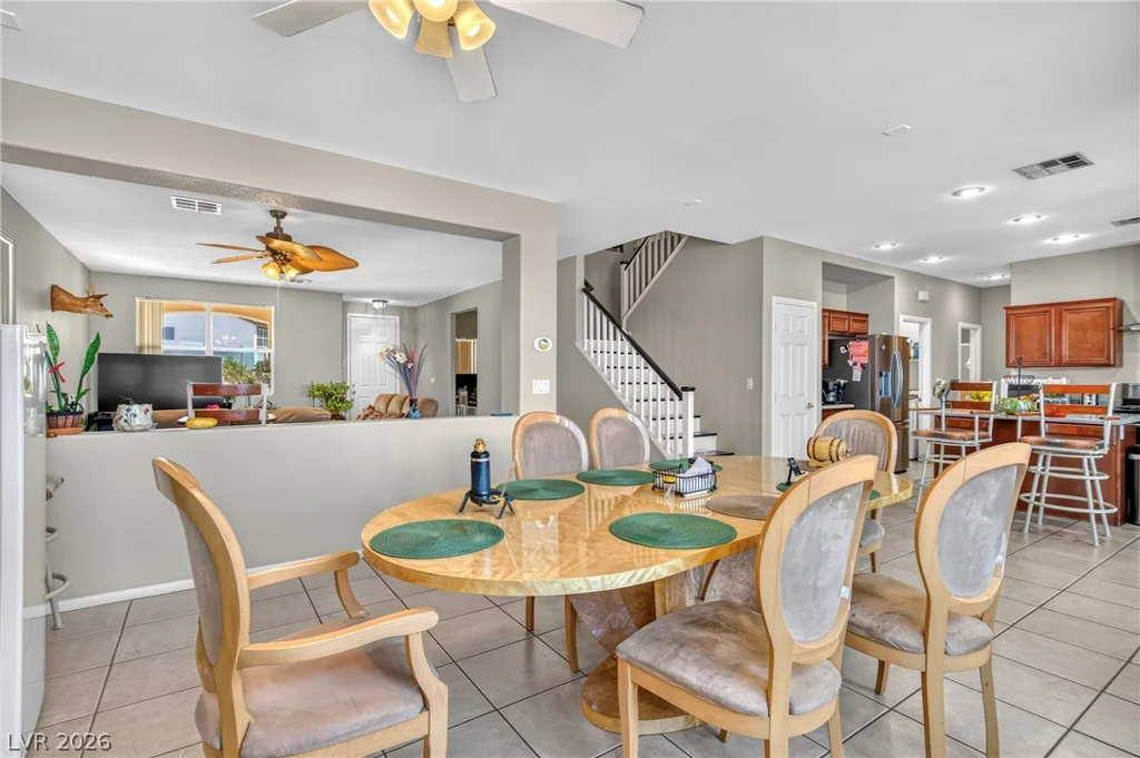 1035 Devon Lake, Las Vegas, NV 89110