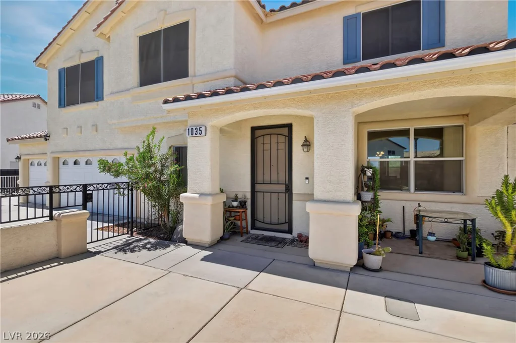 1035 Devon Lake, Las Vegas, NV 89110