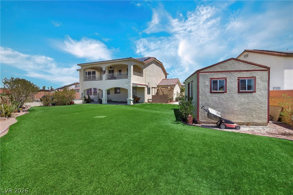 1035 Devon Lake, Las Vegas, NV 89110