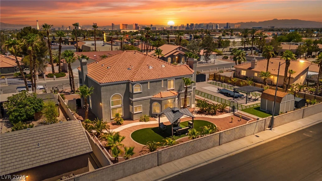 1931 Del Font, Las Vegas, NV 89117