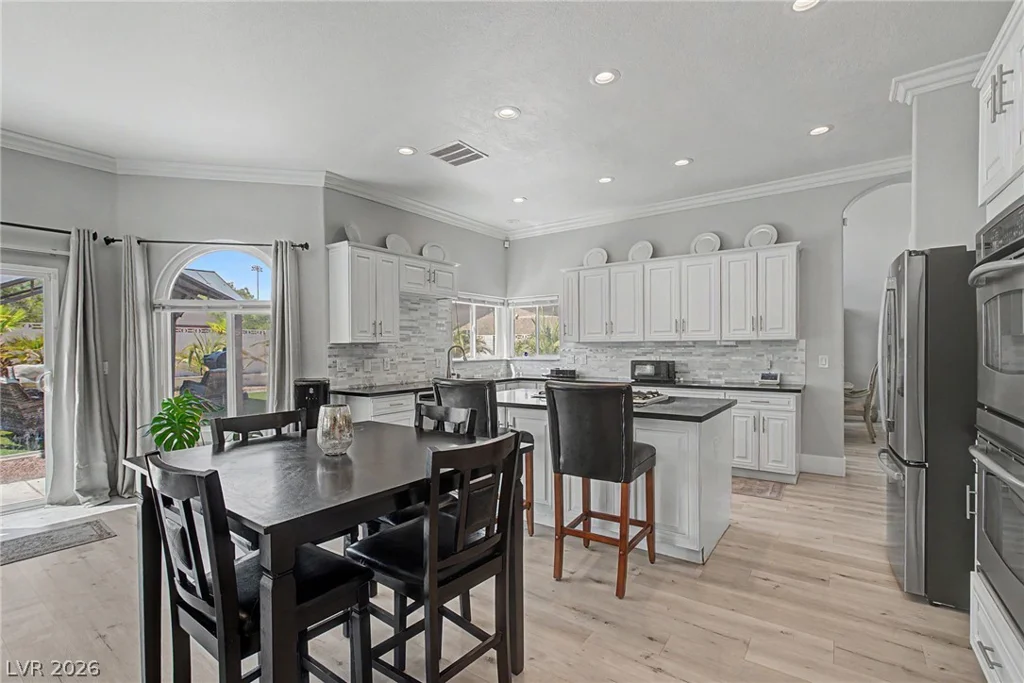 1931 Del Font, Las Vegas, NV 89117