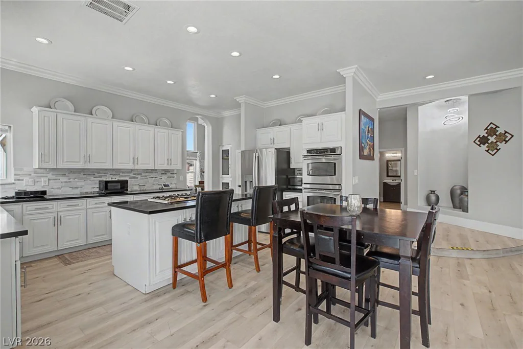 1931 Del Font, Las Vegas, NV 89117