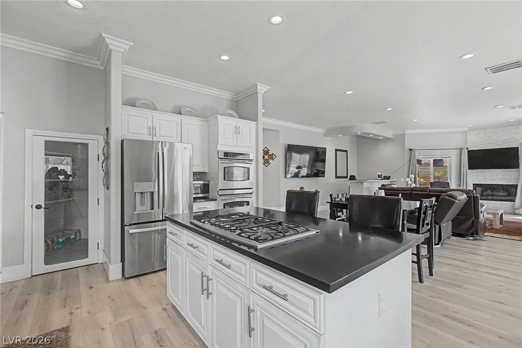 1931 Del Font, Las Vegas, NV 89117