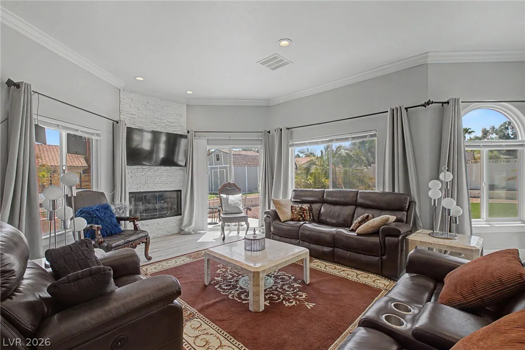 1931 Del Font, Las Vegas, NV 89117