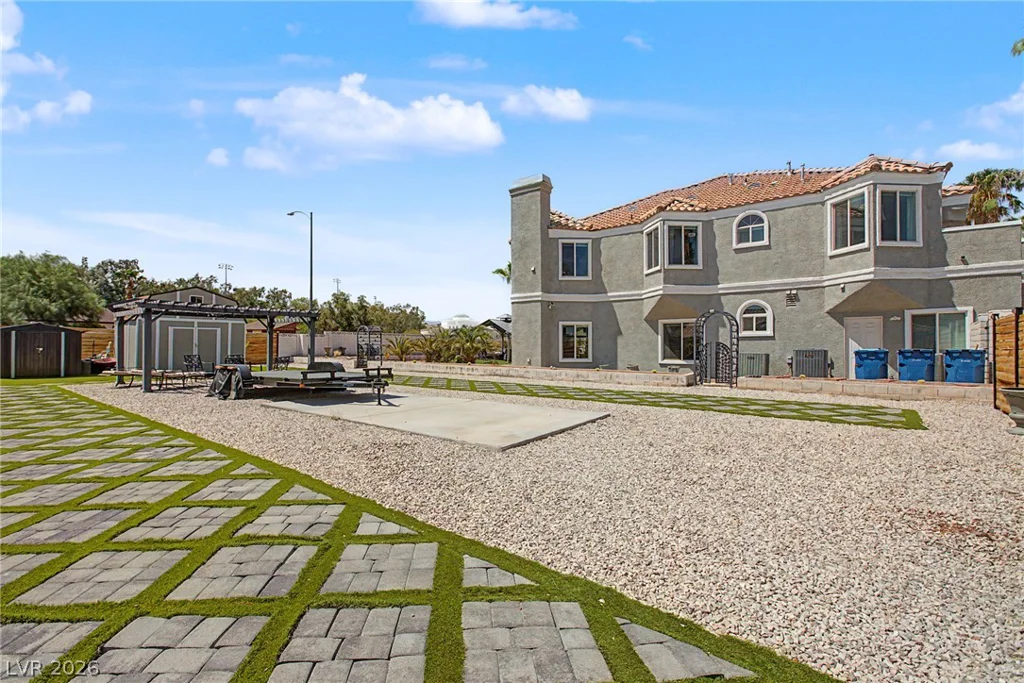1931 Del Font, Las Vegas, NV 89117
