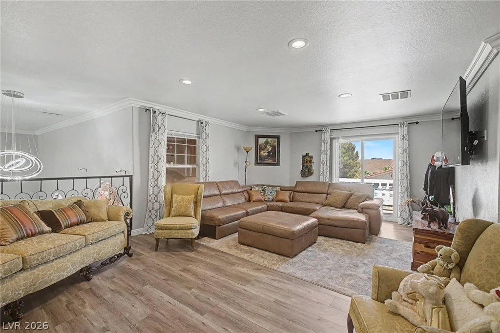 1931 Del Font, Las Vegas, NV 89117
