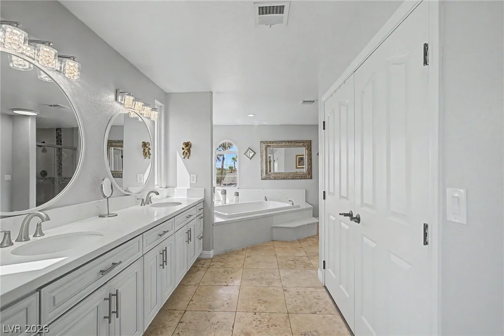 1931 Del Font, Las Vegas, NV 89117