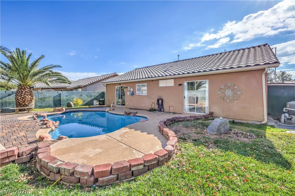 1828 Double Delight, North Las Vegas, NV 89032