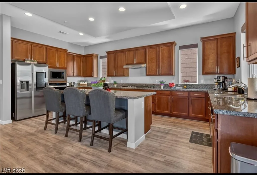 28 Vista Outlook, Henderson, NV 89011