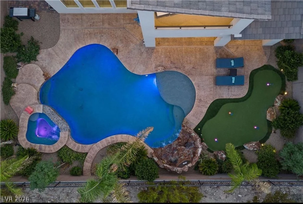 28 Vista Outlook, Henderson, NV 89011