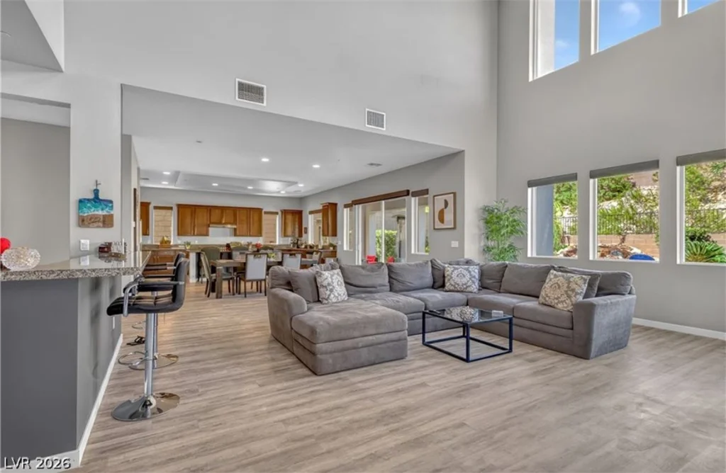 28 Vista Outlook, Henderson, NV 89011