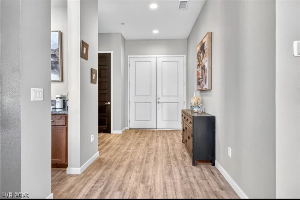 28 Vista Outlook, Henderson, NV 89011