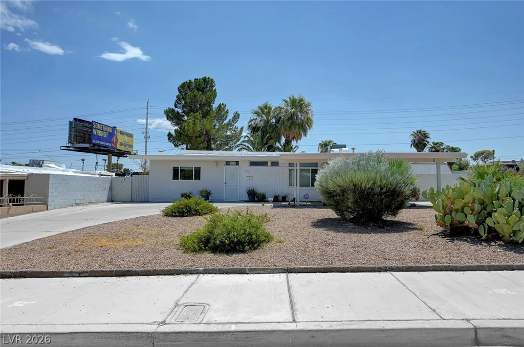 1516 SAN PEDRO, Las Vegas, NV 89104