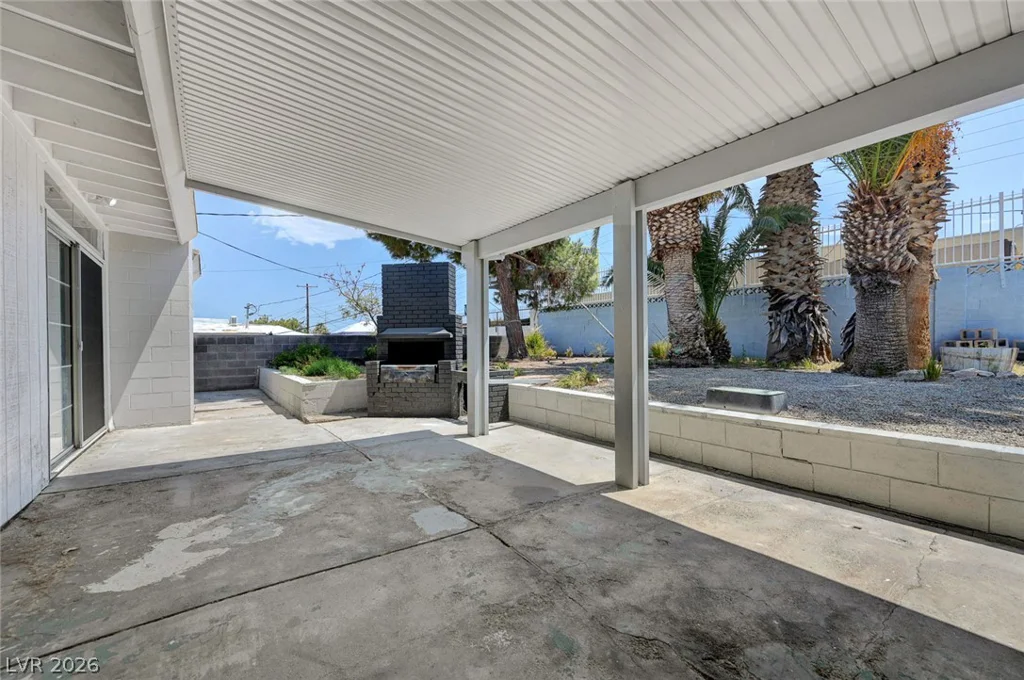 1516 SAN PEDRO, Las Vegas, NV 89104