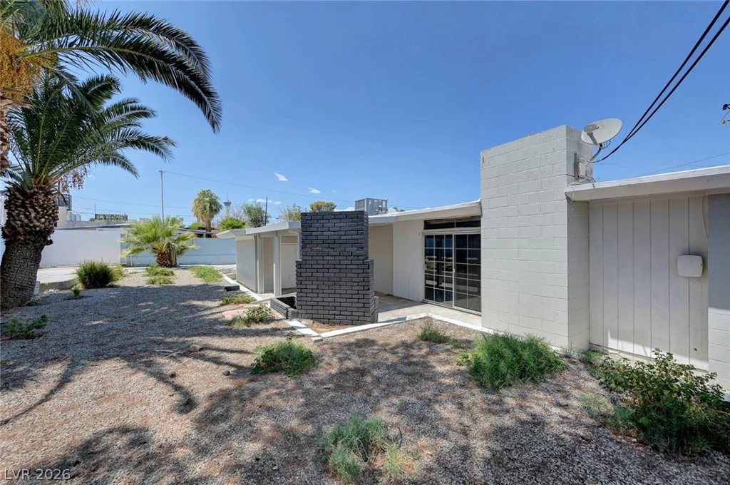1516 SAN PEDRO, Las Vegas, NV 89104