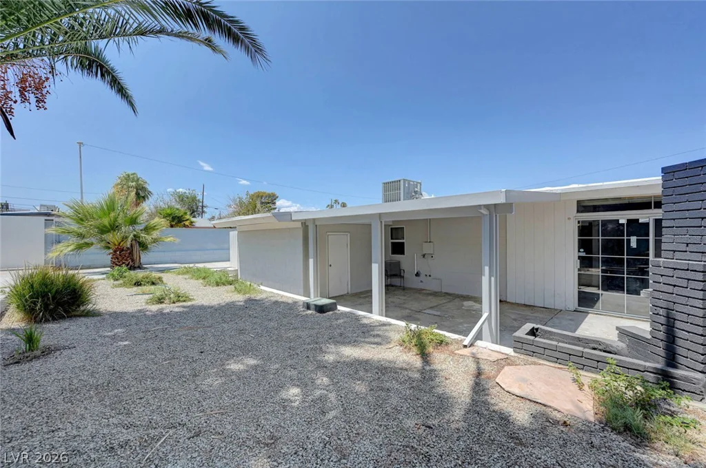 1516 SAN PEDRO, Las Vegas, NV 89104