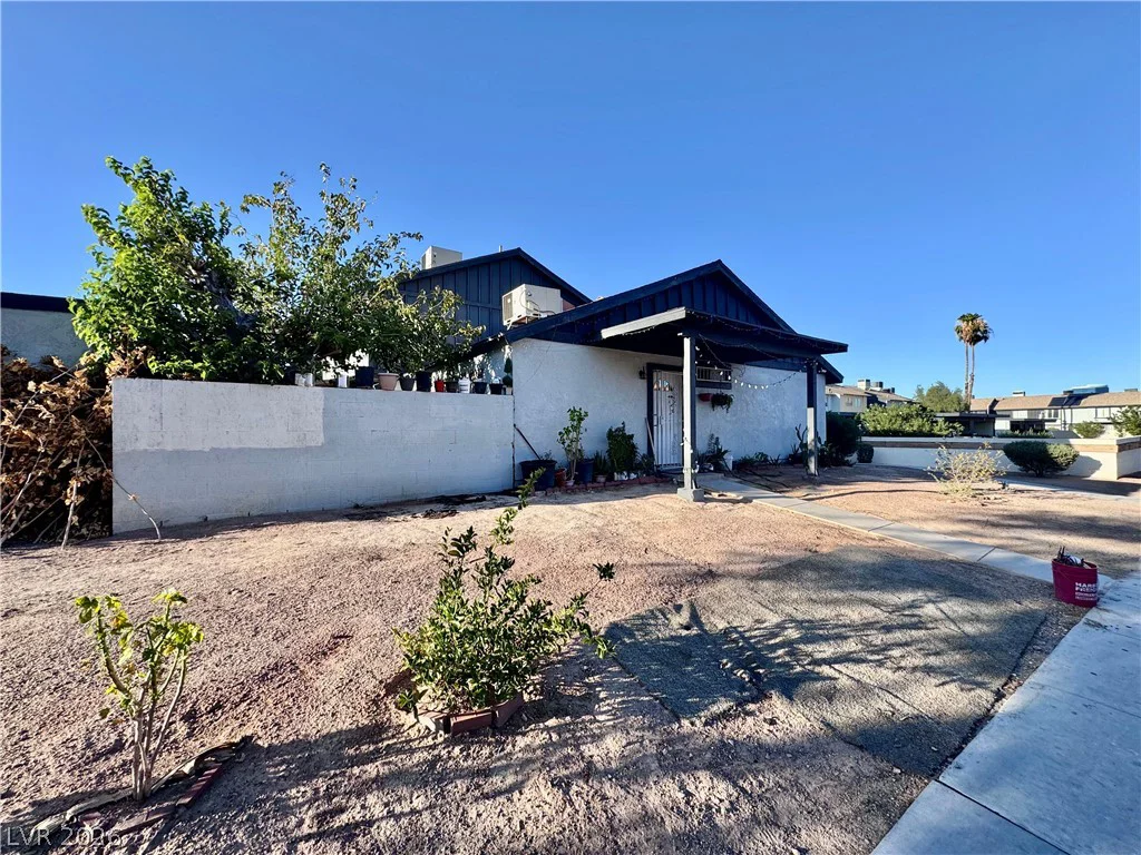 3175 Marsford, Las Vegas, NV 89102