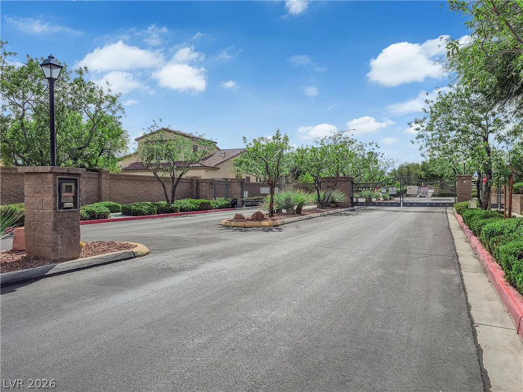 4448 Haven Falls, North Las Vegas, NV 89085
