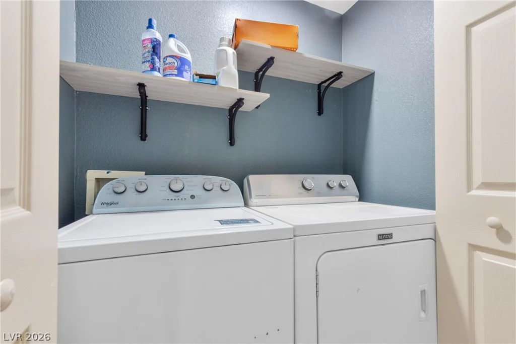 3924 Quiet Pine, Las Vegas, NV 89108
