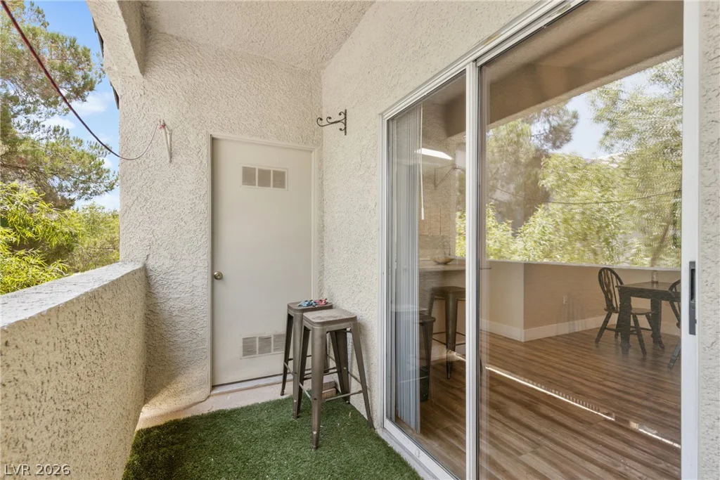 3924 Quiet Pine, Las Vegas, NV 89108