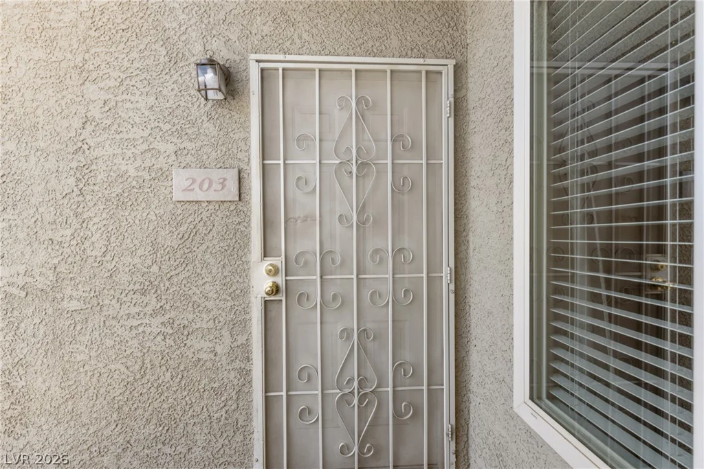 3924 Quiet Pine, Las Vegas, NV 89108