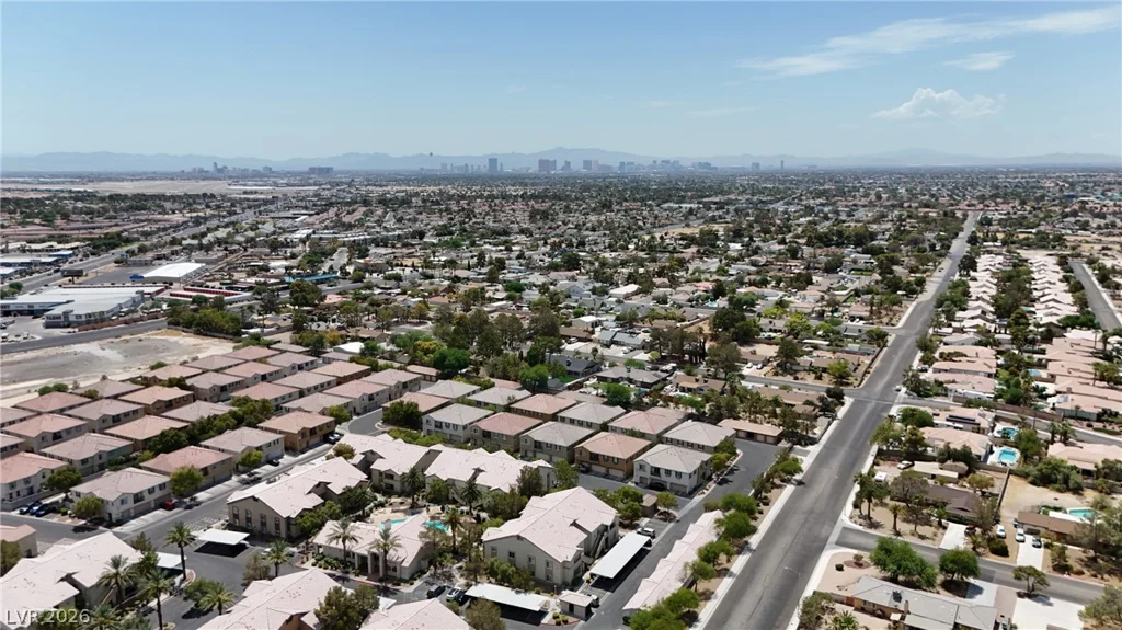 3924 Quiet Pine, Las Vegas, NV 89108