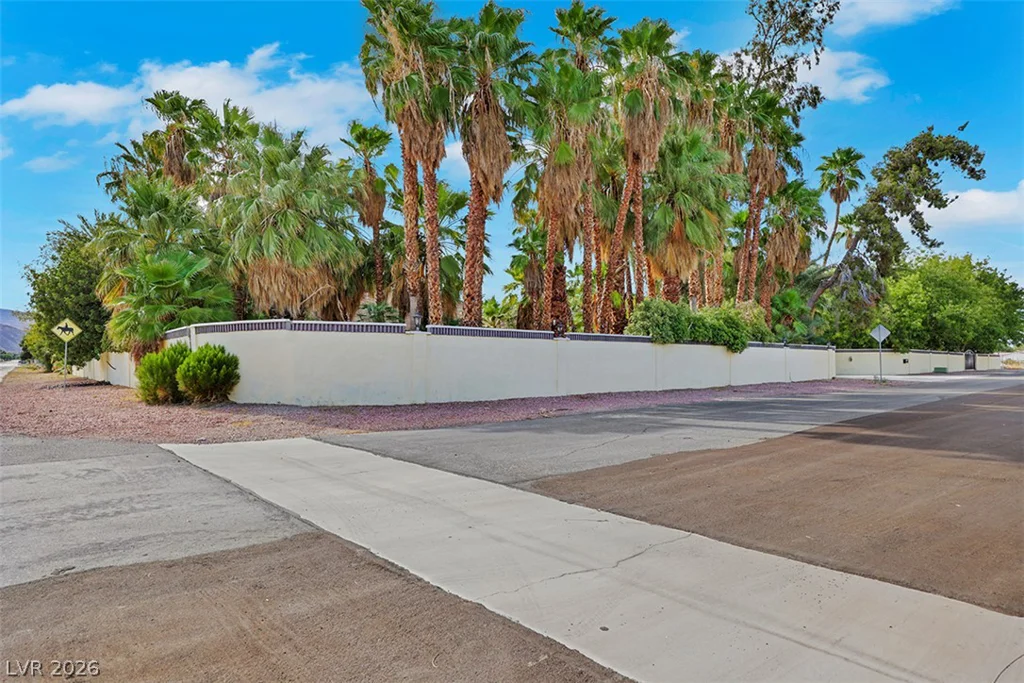 4301 Quadrel, Las Vegas, NV 89129