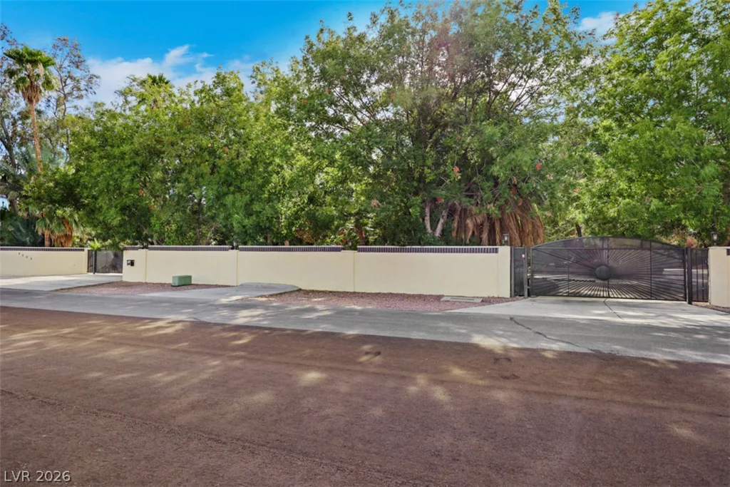 4301 Quadrel, Las Vegas, NV 89129