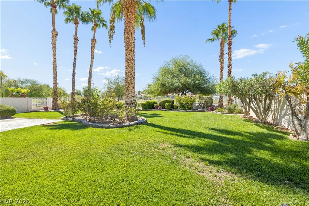 7429 Painted Shadows, Las Vegas, NV 89149