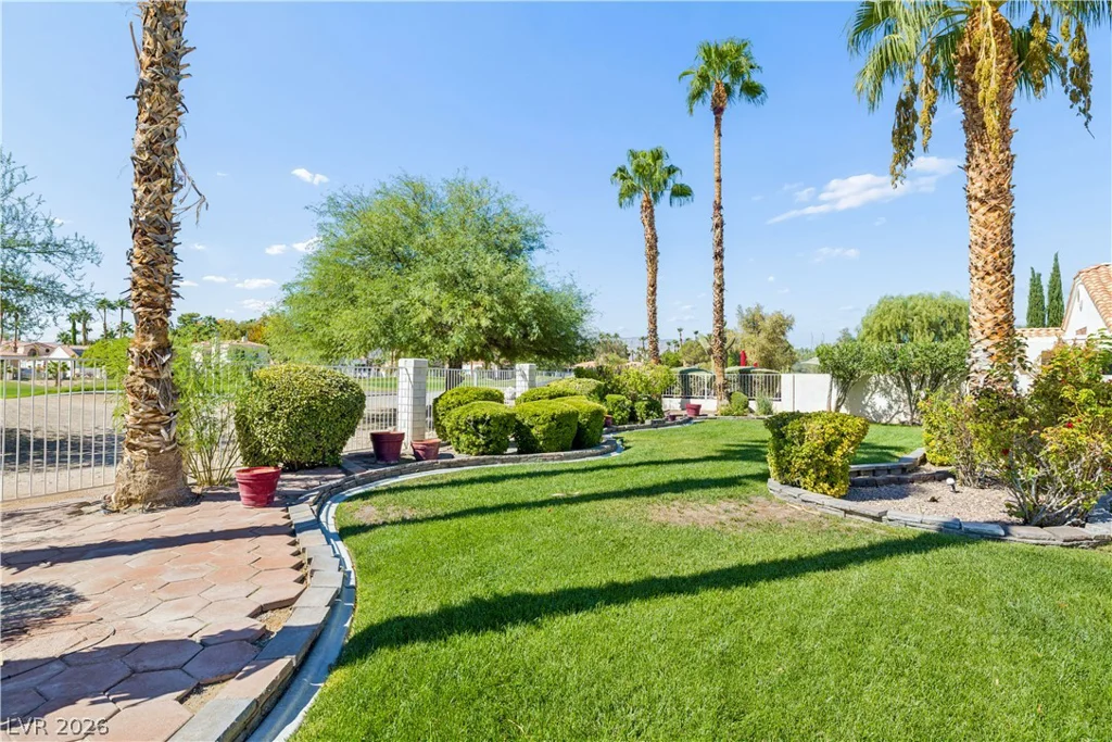 7429 Painted Shadows, Las Vegas, NV 89149