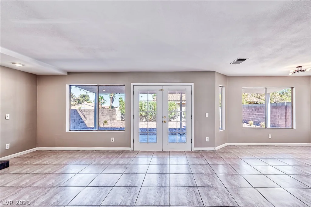 217 MOOSE, Las Vegas, NV 89145
