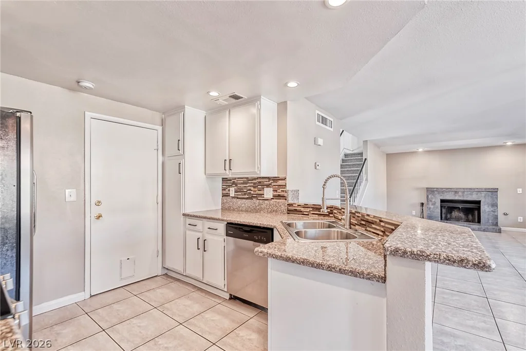 217 MOOSE, Las Vegas, NV 89145
