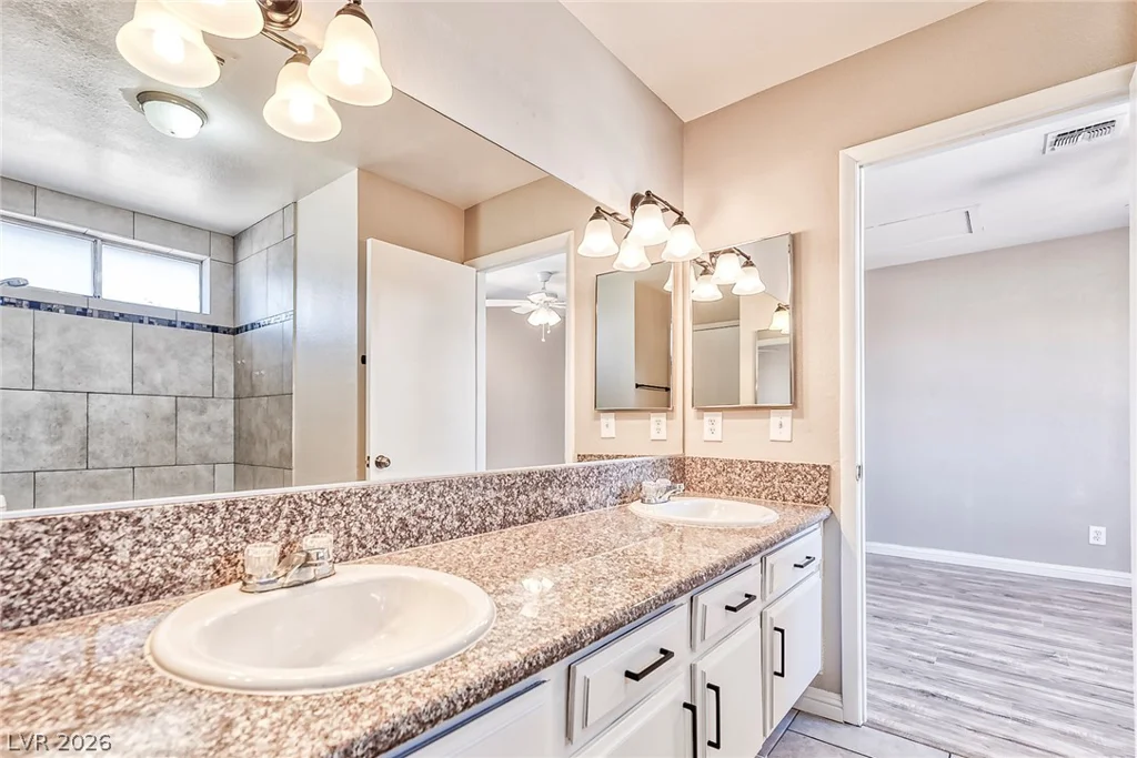 217 MOOSE, Las Vegas, NV 89145
