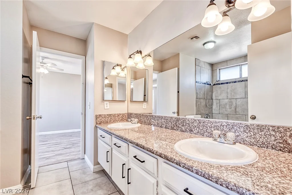 217 MOOSE, Las Vegas, NV 89145