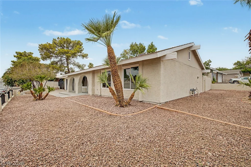 1402 Esther, Boulder City, NV 89005