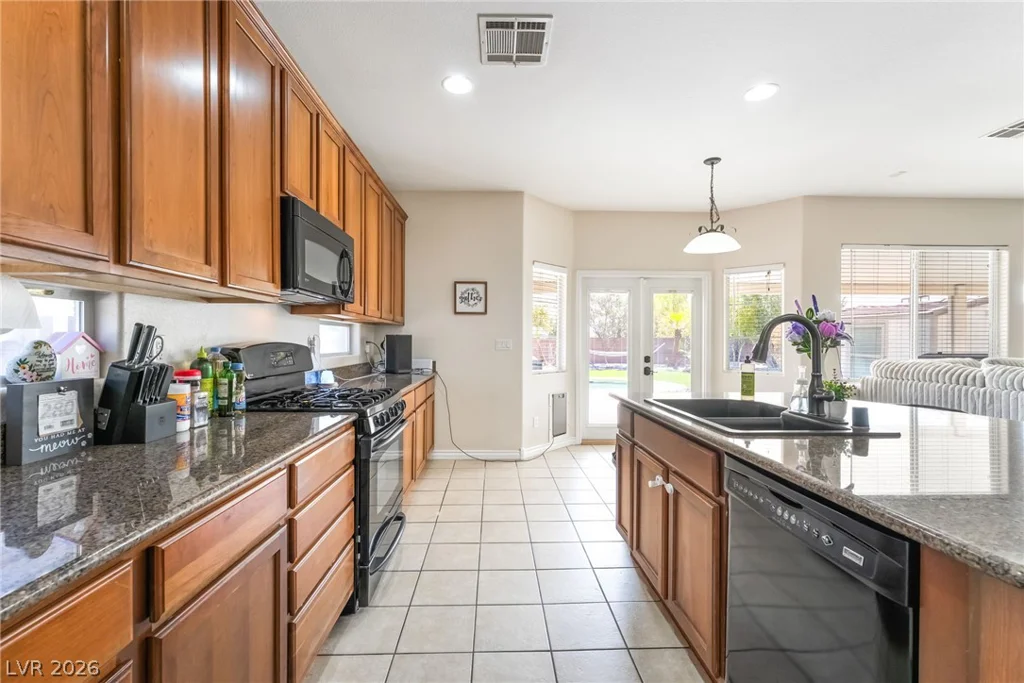 5484 Oatfield, North Las Vegas, NV 89081