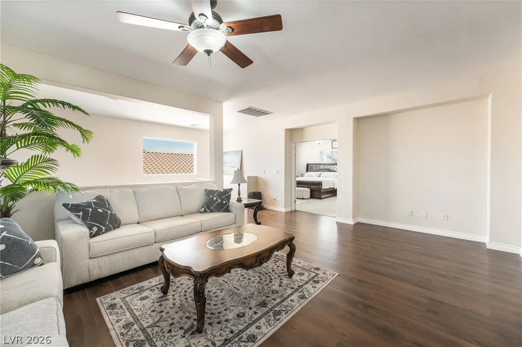 5484 Oatfield, North Las Vegas, NV 89081