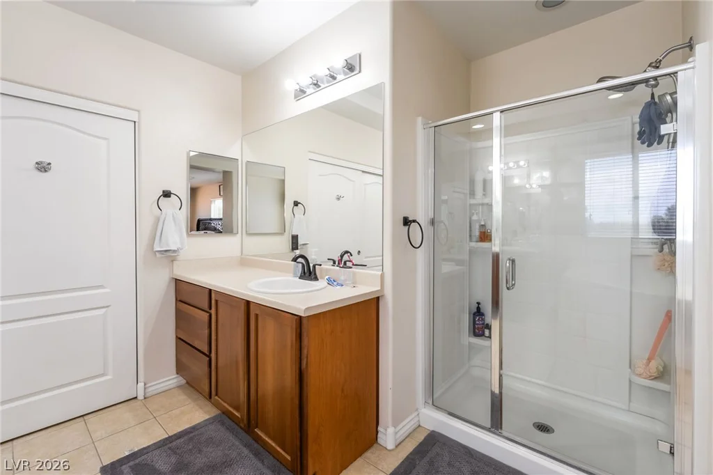 5484 Oatfield, North Las Vegas, NV 89081