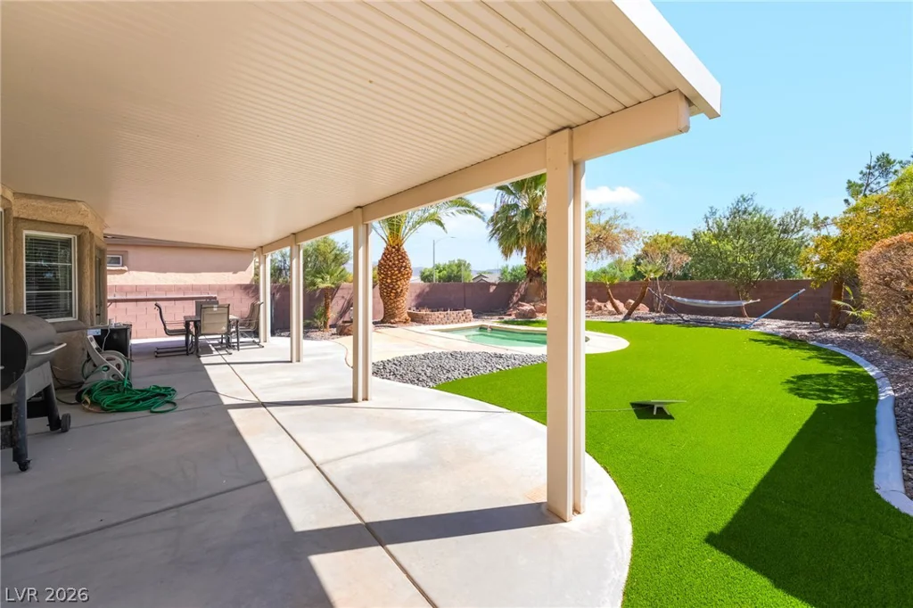 5484 Oatfield, North Las Vegas, NV 89081