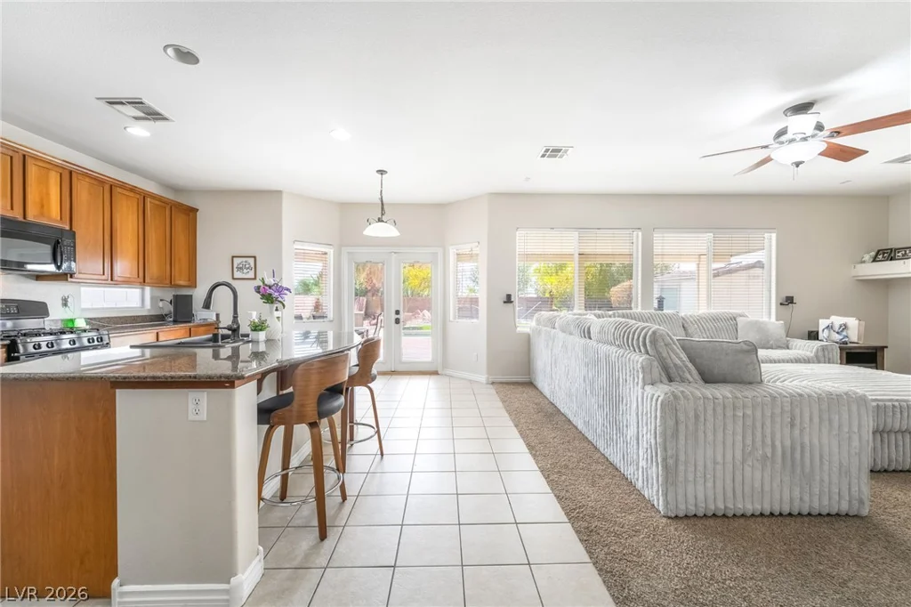 5484 Oatfield, North Las Vegas, NV 89081
