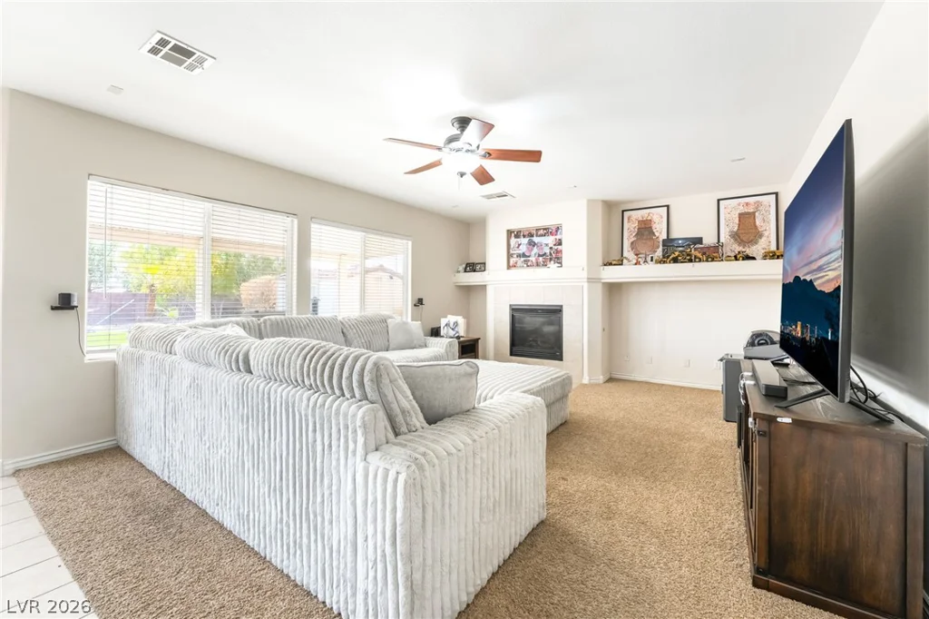 5484 Oatfield, North Las Vegas, NV 89081