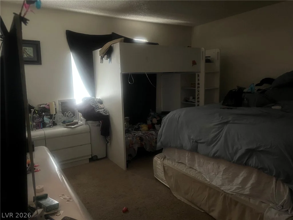 1461 Tamareno, Las Vegas, NV 89119