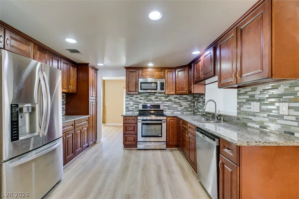 9800 Great Bend, Las Vegas, NV 89117