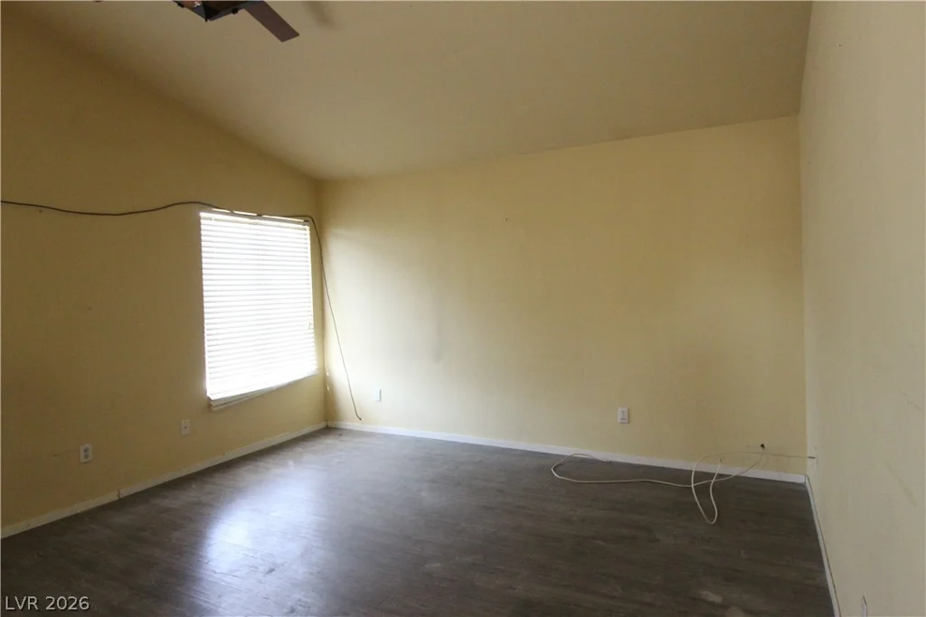 7721 Beach Falls, Las Vegas, NV 89149