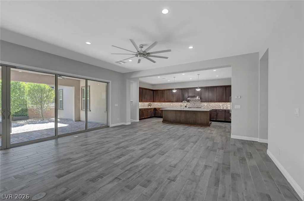 6709 Titanium Crest, Las Vegas, NV 89148