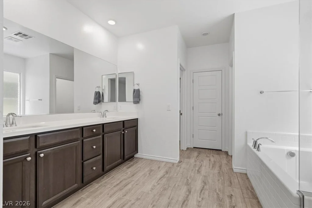 3935 Henny, Las Vegas, NV 89141