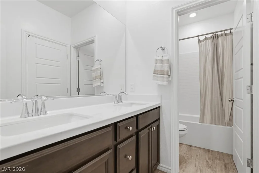 3935 Henny, Las Vegas, NV 89141