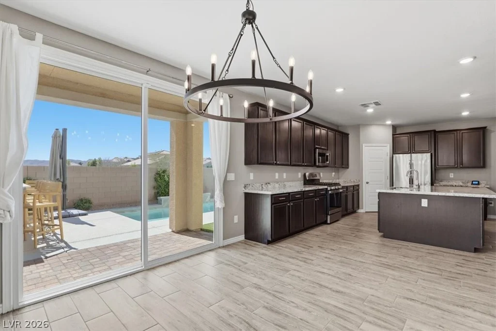 3935 Henny, Las Vegas, NV 89141