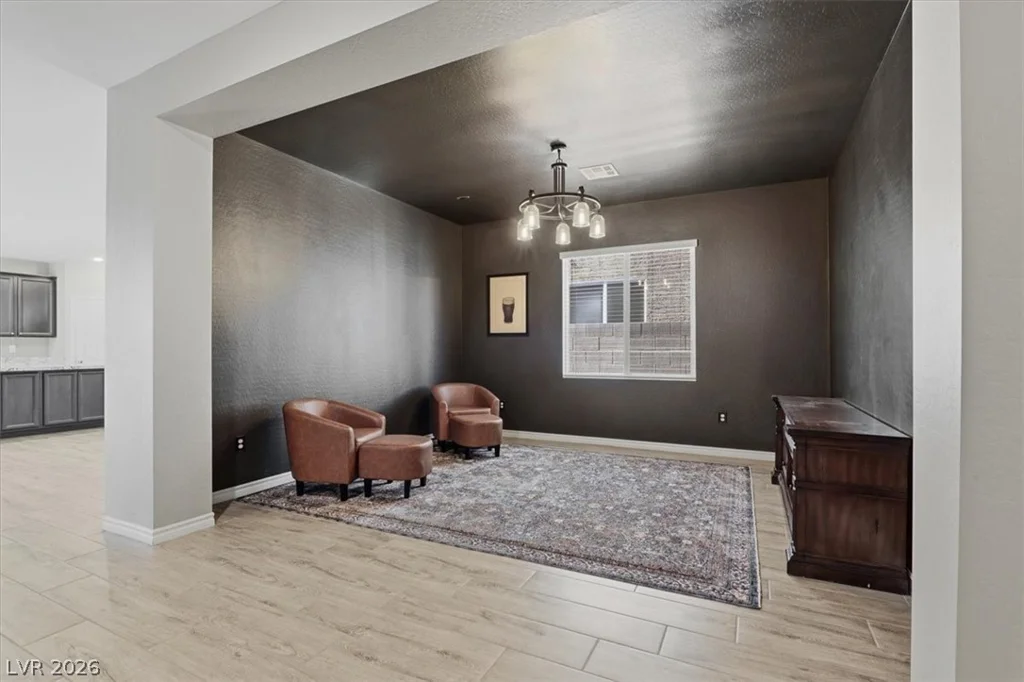 3935 Henny, Las Vegas, NV 89141